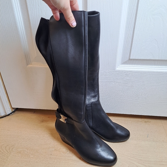 NEW Giana Bernini Black Leather Suede Classic Feminine Tall Wedge Boots Size 6M - Picture 2 of 6